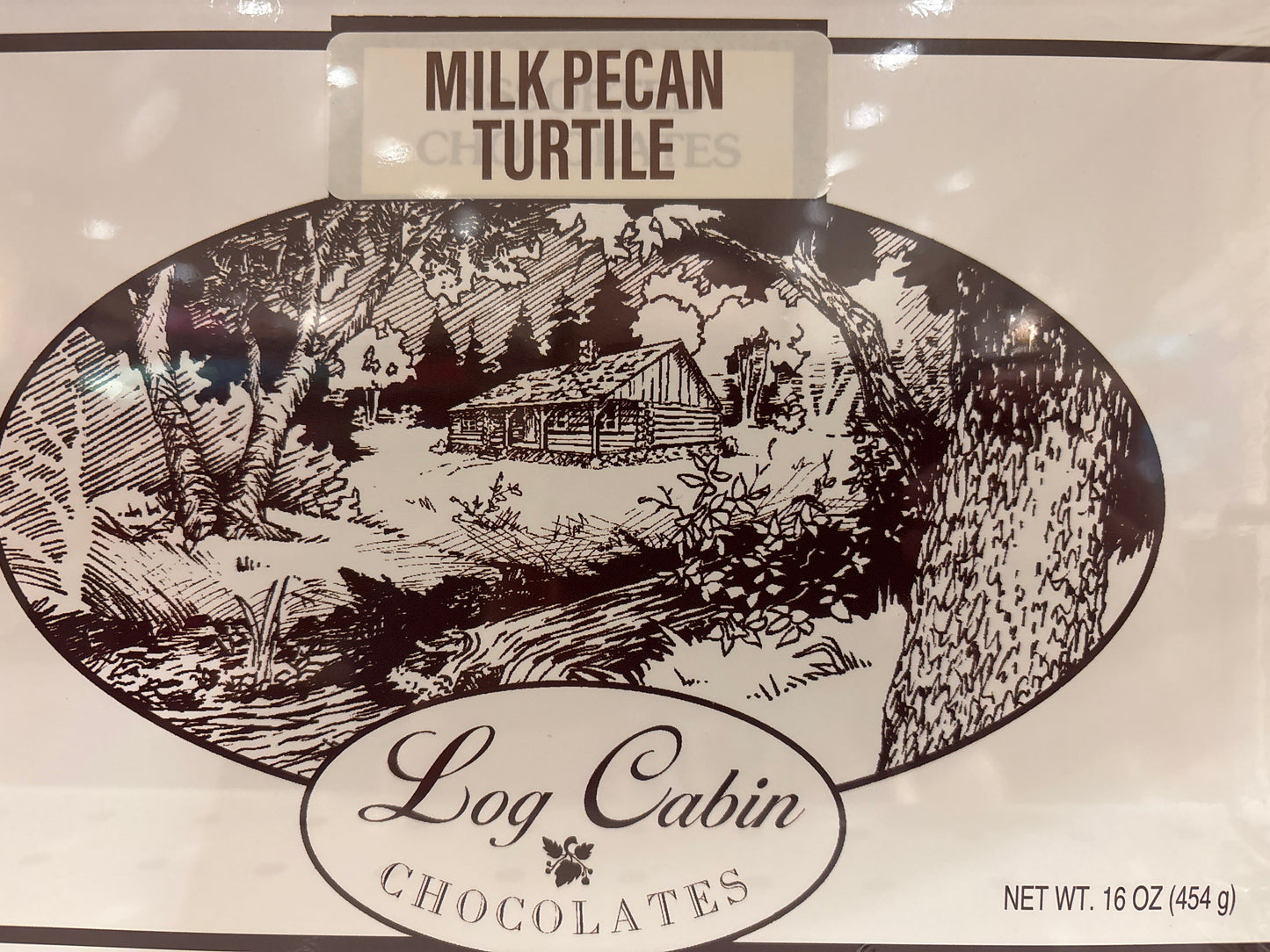 Log Cabin Chocolates - Turtile 16 oz