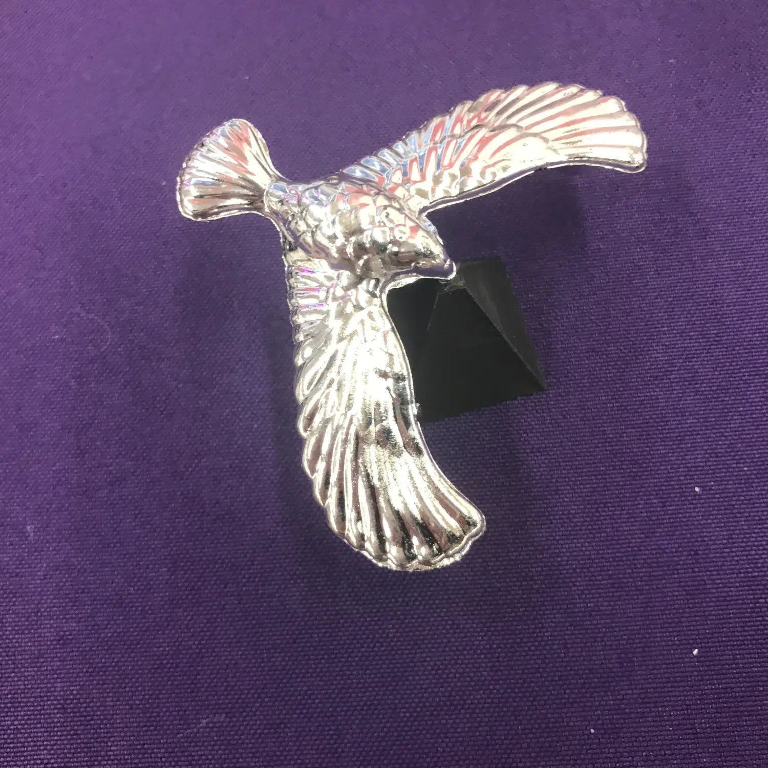 Painted Balancing Eagles birds - Various - Lunar Squirrel’s Puntique