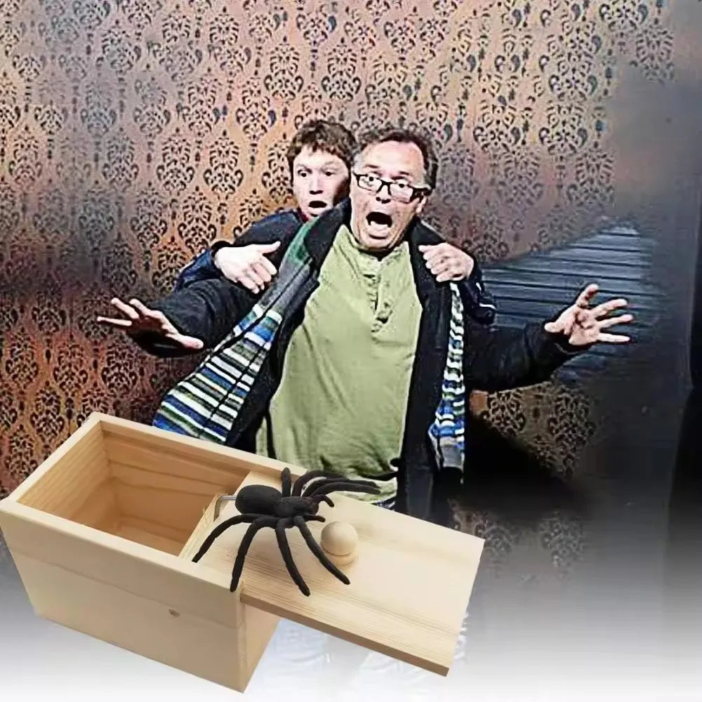 Wooden Spider Prank Box Funny Toy Surprise Spider Scare Box Gag Joke Trick Toys for Adult Kid April Fool Party Props Prank Gifts