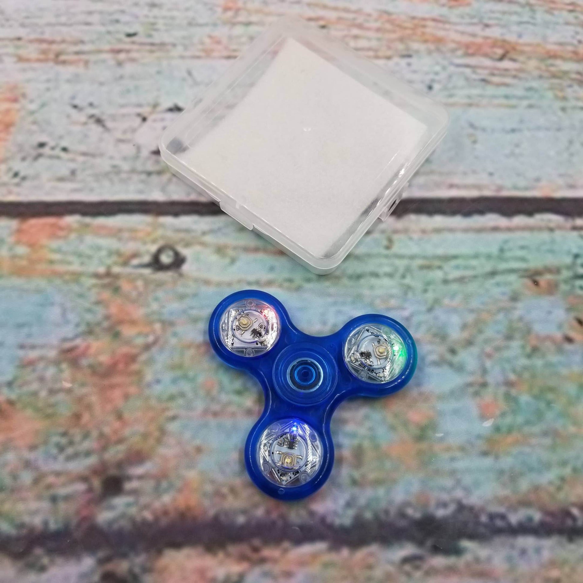 Rotating Fingertip Spinner Sensory Toy With Dazzling Lights - MIAS SHOP